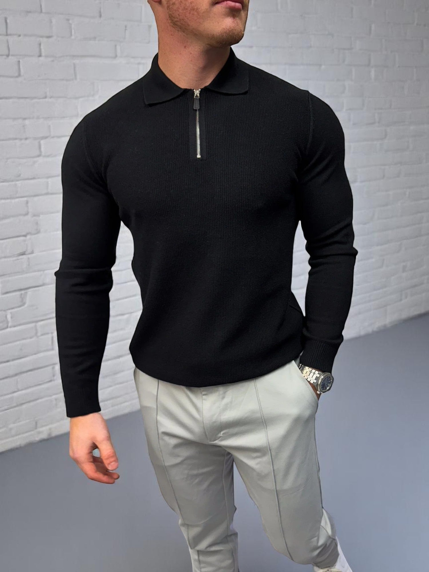 Uzun Kollu Fermuarlı Polo - Siyah